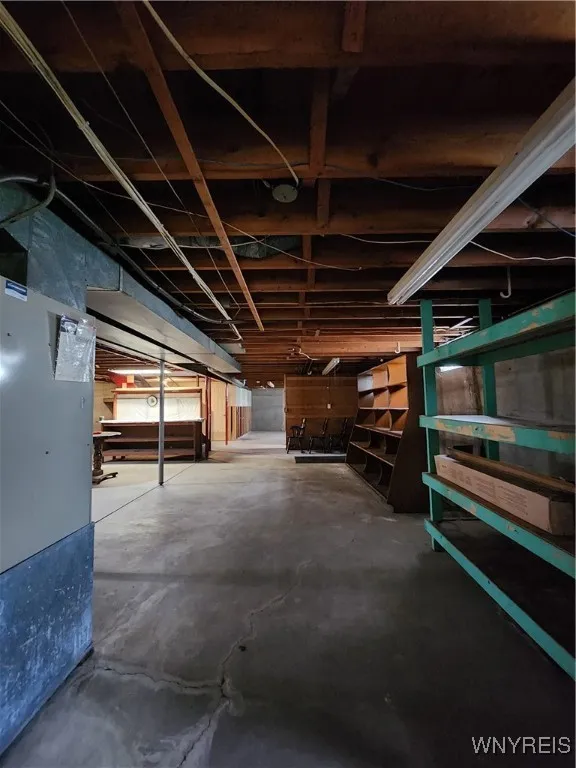 2116 Clinton Street, Cheektowaga, New York 14206, Cheektowaga, New York 14206, 5 Rooms Rooms,Commercial Lease,For Rent,2116 Clinton Street, Cheektowaga, New York 14206,B1612479
