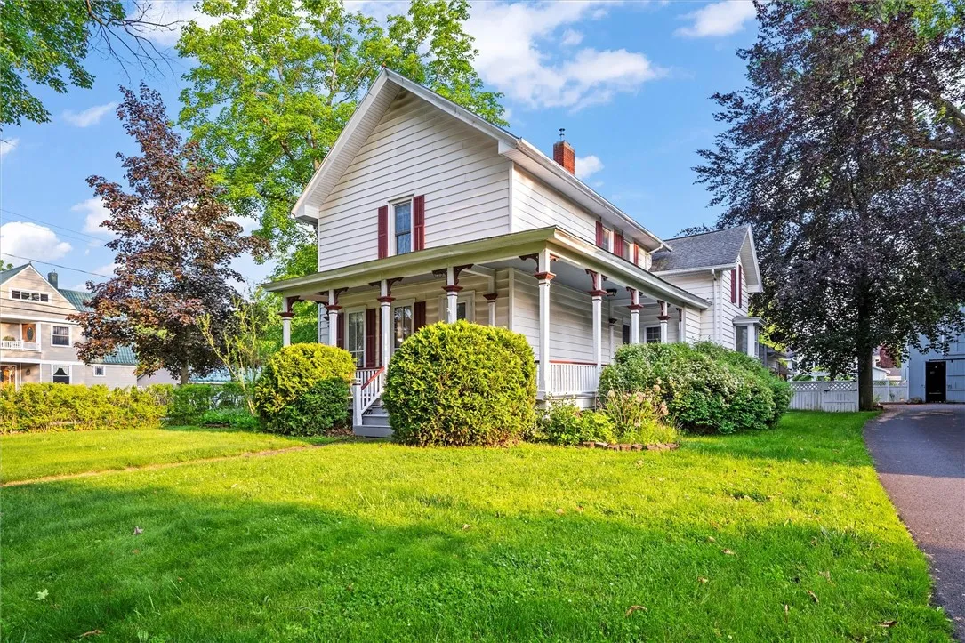 139 East Main Street, Avon, New York 14414, Avon, New York 14414, 3 Bedrooms Bedrooms, 9 Rooms Rooms,2 BathroomsBathrooms,Residential,Closed,139 East Main Street, Avon, New York 14414,R1611800