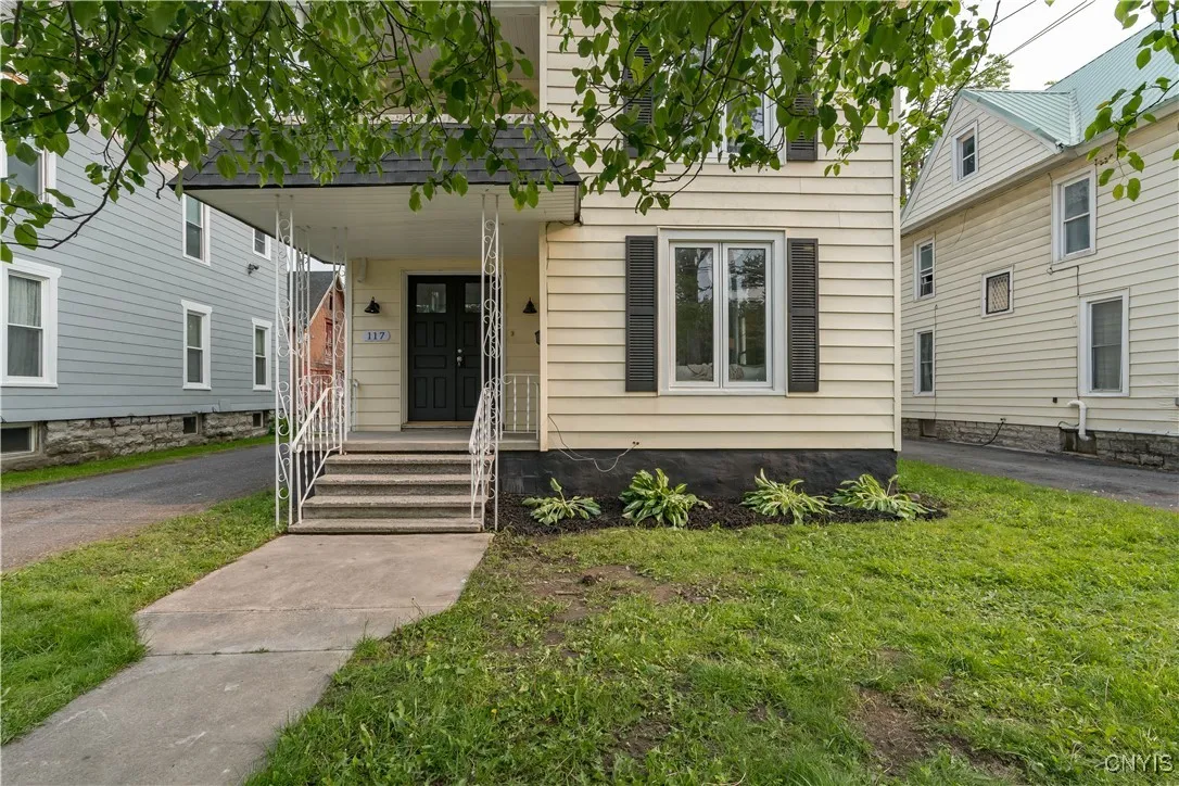 117 Flower Avenue West, Watertown-city, New York 1, Watertown City, New York 13601, 4 Bedrooms Bedrooms, 8 Rooms Rooms,2 BathroomsBathrooms,Residential,Closed,117 Flower Avenue West, Watertown-city, New York 1,0,S1604033