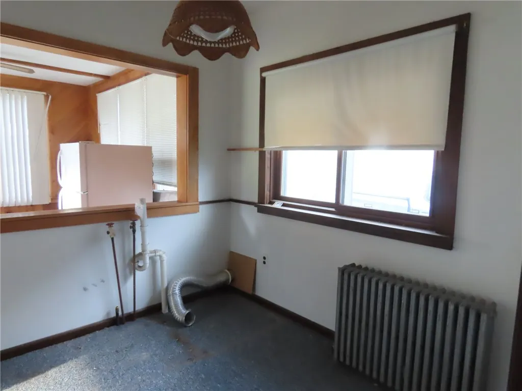 132 Chapman Avenue, Auburn, New York 13021, Auburn, New York 13021, 3 Bedrooms Bedrooms, 7 Rooms Rooms,1 BathroomBathrooms,Residential,Closed,132 Chapman Avenue, Auburn, New York 13021,0,R1612496