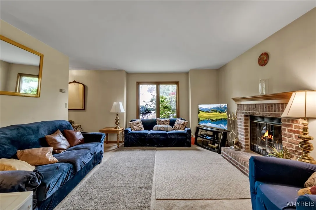 25 5th Avenue, Amherst, New York 14221, Amherst, New York 14221, 4 Bedrooms Bedrooms, 8 Rooms Rooms,2 BathroomsBathrooms,Residential,Closed,25 5th Avenue, Amherst, New York 14221,0,B1611783