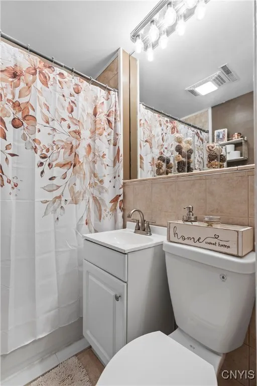 37 Waterbury Drive, Clay, New York 13212, Clay, New York 13212, 3 Bedrooms Bedrooms, 5 Rooms Rooms,1 BathroomBathrooms,Residential,For Sale,37 Waterbury Drive, Clay, New York 13212,S1612436