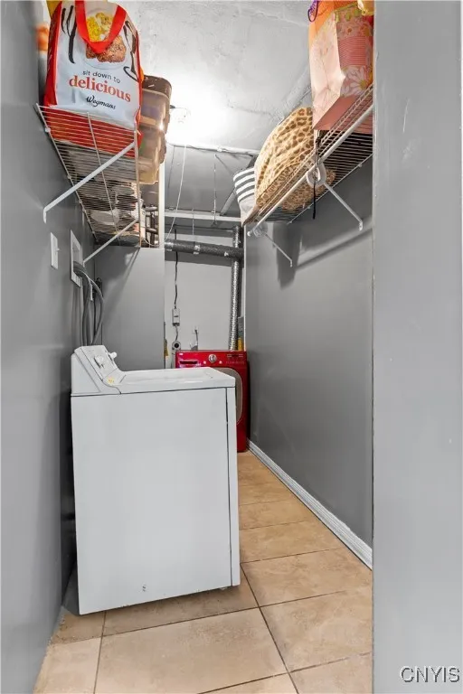 37 Waterbury Drive, Clay, New York 13212, Clay, New York 13212, 3 Bedrooms Bedrooms, 5 Rooms Rooms,1 BathroomBathrooms,Residential,For Sale,37 Waterbury Drive, Clay, New York 13212,S1612436