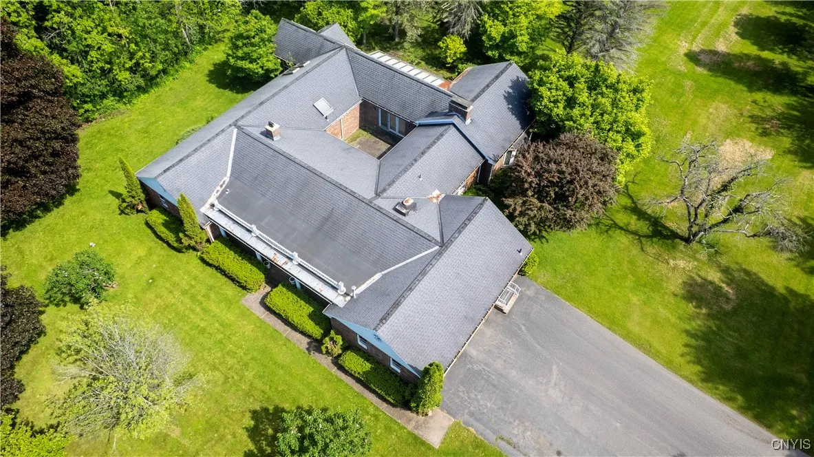 582 County Route 25, Minetto, New York 13126, Minetto, New York 13126, 5 Bedrooms Bedrooms, 16 Rooms Rooms,4 BathroomsBathrooms,Residential,For Sale,582 County Route 25, Minetto, New York 13126,0,S1610327