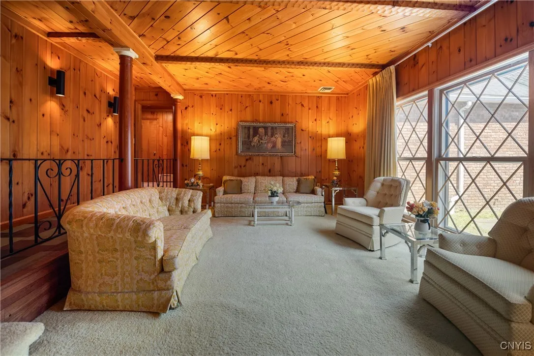 582 County Route 25, Minetto, New York 13126, Minetto, New York 13126, 5 Bedrooms Bedrooms, 16 Rooms Rooms,4 BathroomsBathrooms,Residential,For Sale,582 County Route 25, Minetto, New York 13126,0,S1610327