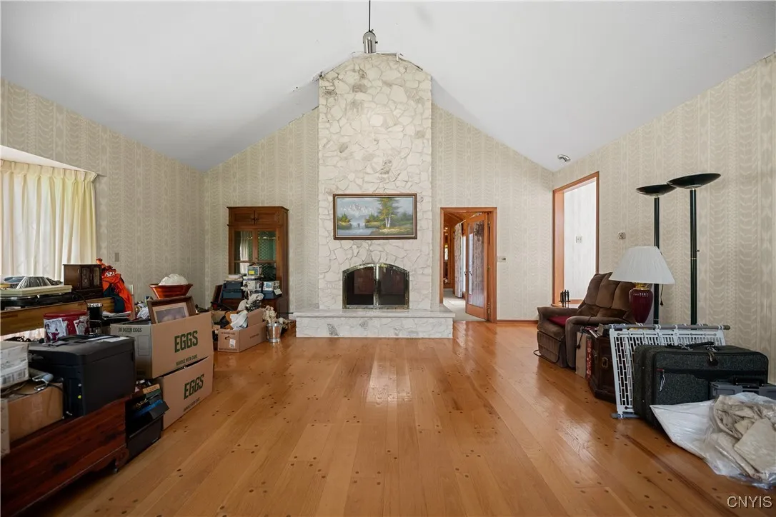 582 County Route 25, Minetto, New York 13126, Minetto, New York 13126, 5 Bedrooms Bedrooms, 16 Rooms Rooms,4 BathroomsBathrooms,Residential,For Sale,582 County Route 25, Minetto, New York 13126,0,S1610327