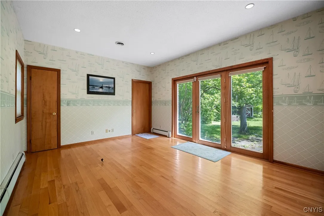 582 County Route 25, Minetto, New York 13126, Minetto, New York 13126, 5 Bedrooms Bedrooms, 16 Rooms Rooms,4 BathroomsBathrooms,Residential,For Sale,582 County Route 25, Minetto, New York 13126,0,S1610327