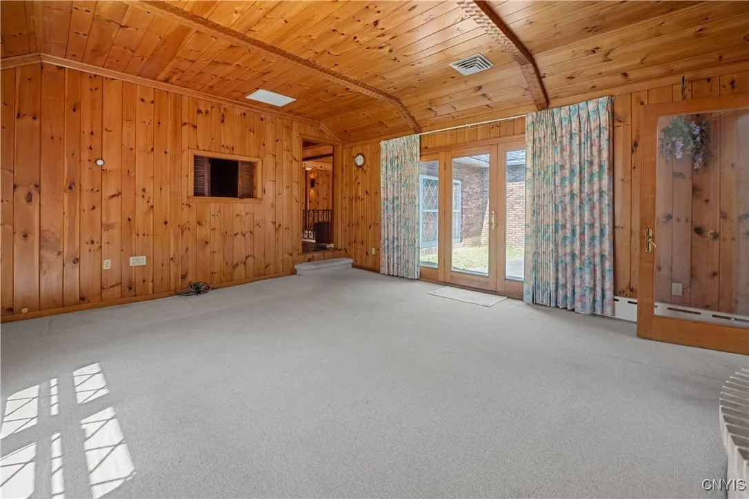 582 County Route 25, Minetto, New York 13126, Minetto, New York 13126, 5 Bedrooms Bedrooms, 16 Rooms Rooms,4 BathroomsBathrooms,Residential,For Sale,582 County Route 25, Minetto, New York 13126,0,S1610327