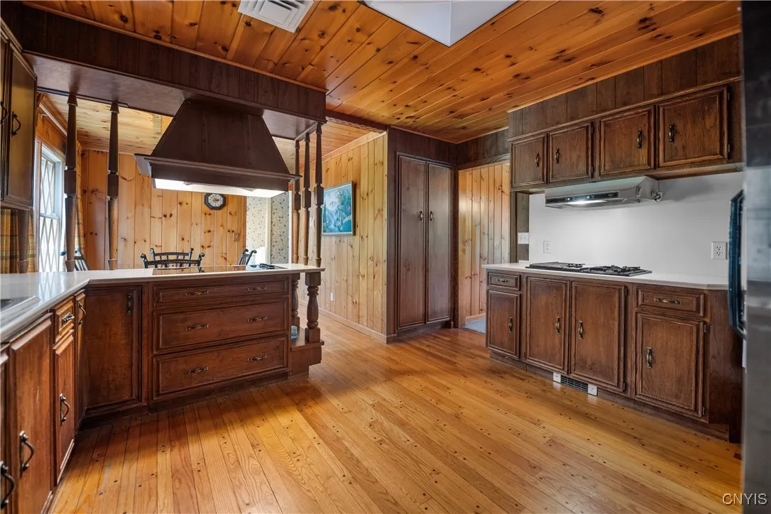 582 County Route 25, Minetto, New York 13126, Minetto, New York 13126, 5 Bedrooms Bedrooms, 16 Rooms Rooms,4 BathroomsBathrooms,Residential,For Sale,582 County Route 25, Minetto, New York 13126,0,S1610327