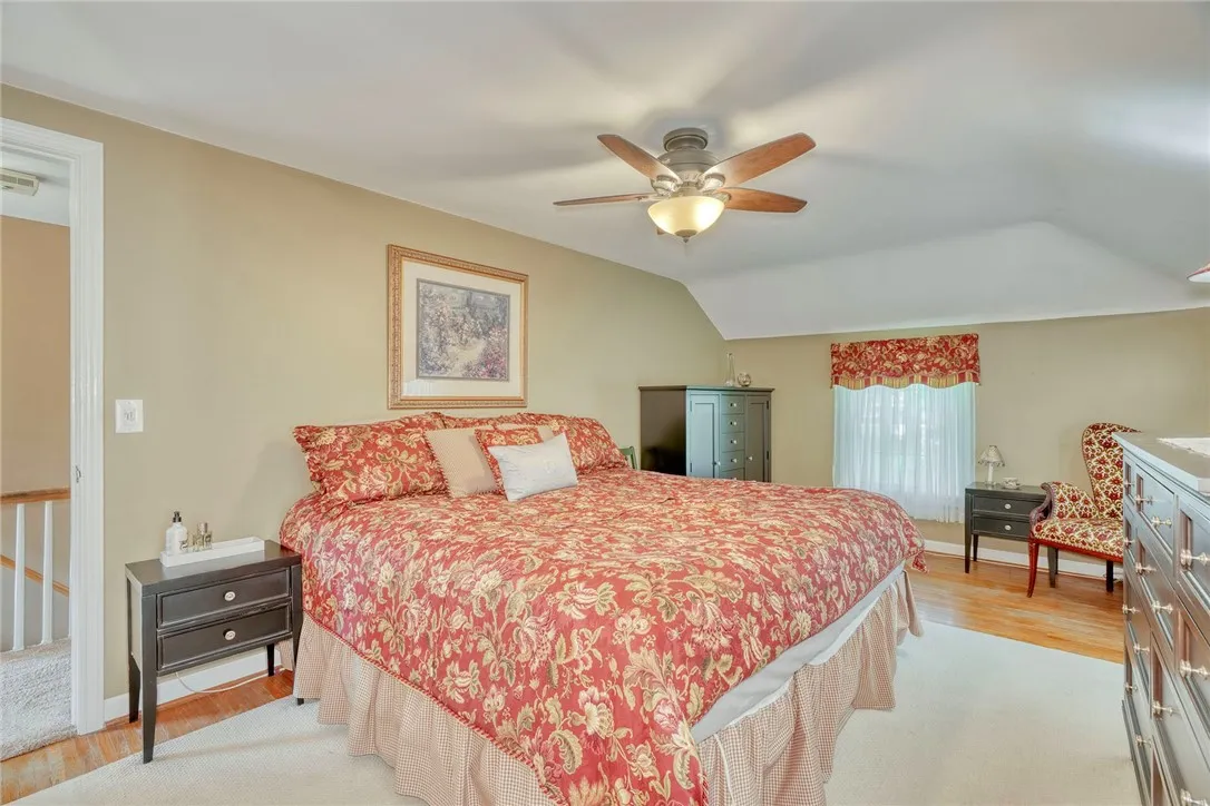910 Roosevelt Road, East Rochester, New York 14445, East Rochester, New York 14445, 3 Bedrooms Bedrooms, 7 Rooms Rooms,1 BathroomBathrooms,Residential,Closed,910 Roosevelt Road, East Rochester, New York 14445,R1612237
