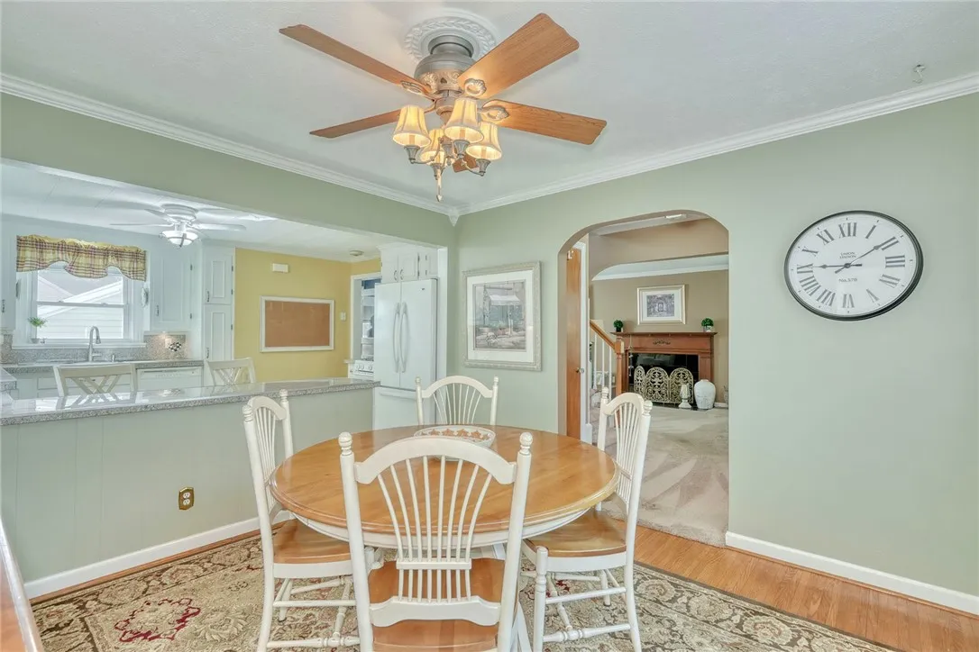 910 Roosevelt Road, East Rochester, New York 14445, East Rochester, New York 14445, 3 Bedrooms Bedrooms, 7 Rooms Rooms,1 BathroomBathrooms,Residential,Closed,910 Roosevelt Road, East Rochester, New York 14445,R1612237