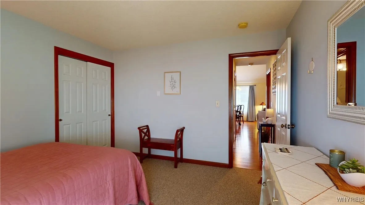 Secondary bedroom