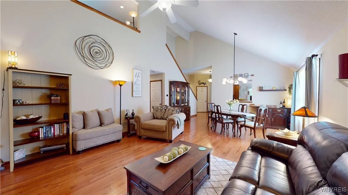 27 Hickory Grove Lane, Cheektowaga, New York 14227, Cheektowaga, New York 14227, 2 Bedrooms Bedrooms, 7 Rooms Rooms,2 BathroomsBathrooms,Residential,Closed,27 Hickory Grove Lane, Cheektowaga, New York 14227,B1611886