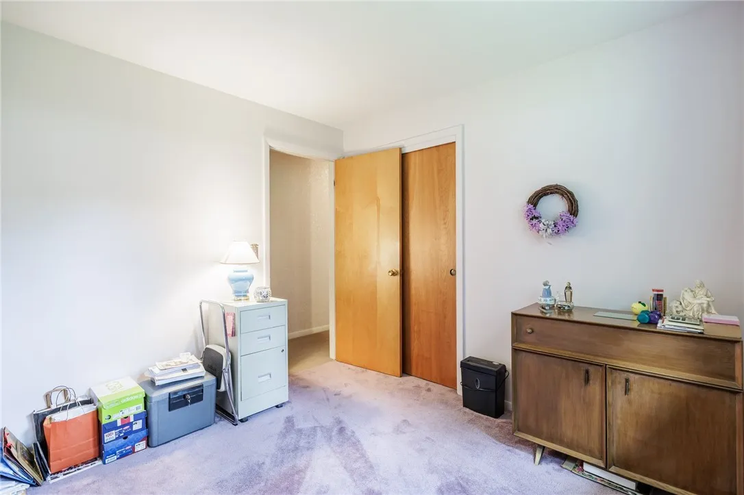 247 Angelus Drive, Irondequoit, New York 14622, Irondequoit, New York 14622, 3 Bedrooms Bedrooms, 5 Rooms Rooms,1 BathroomBathrooms,Residential,Closed,247 Angelus Drive, Irondequoit, New York 14622,R1611223