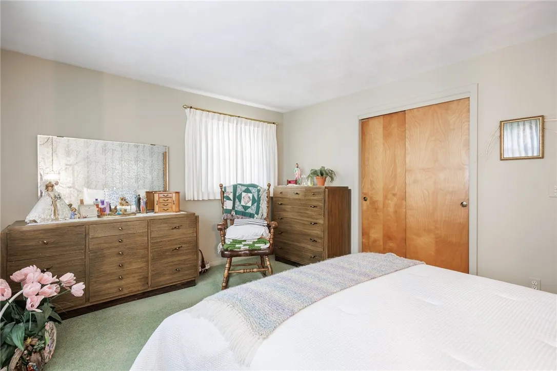 247 Angelus Drive, Irondequoit, New York 14622, Irondequoit, New York 14622, 3 Bedrooms Bedrooms, 5 Rooms Rooms,1 BathroomBathrooms,Residential,Closed,247 Angelus Drive, Irondequoit, New York 14622,R1611223