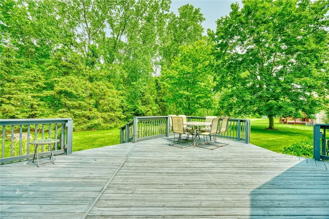 1236 Hardwood Way, Webster, New York 14580, Webster, New York 14580, 3 Bedrooms Bedrooms, 7 Rooms Rooms,2 BathroomsBathrooms,Residential,Closed,1236 Hardwood Way, Webster, New York 14580,R1611679