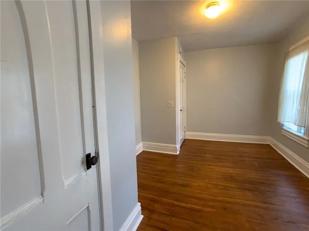 134 Benton Street, Rochester, New York 14620, Rochester, New York 14620, 5 Bedrooms Bedrooms, ,3 BathroomsBathrooms,Residential,Closed,134 Benton Street, Rochester, New York 14620,R1612241