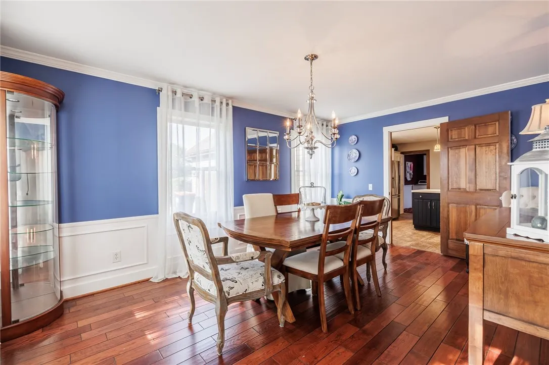 75 Pinebrook Drive, Greece, New York 14616, Greece, New York 14616, 3 Bedrooms Bedrooms, 8 Rooms Rooms,2 BathroomsBathrooms,Residential,Closed,75 Pinebrook Drive, Greece, New York 14616,R1611267