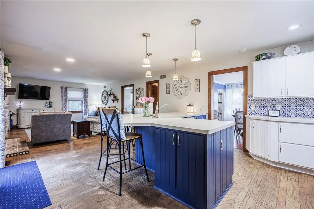 75 Pinebrook Drive, Greece, New York 14616, Greece, New York 14616, 3 Bedrooms Bedrooms, 8 Rooms Rooms,2 BathroomsBathrooms,Residential,Closed,75 Pinebrook Drive, Greece, New York 14616,R1611267