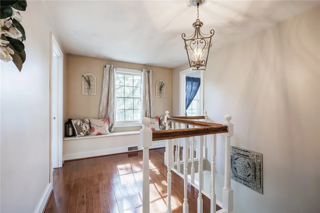 75 Pinebrook Drive, Greece, New York 14616, Greece, New York 14616, 3 Bedrooms Bedrooms, 8 Rooms Rooms,2 BathroomsBathrooms,Residential,Closed,75 Pinebrook Drive, Greece, New York 14616,R1611267