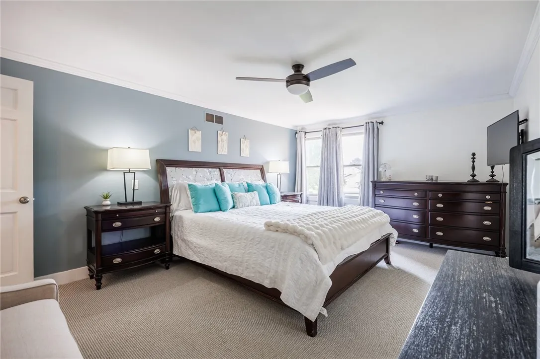 75 Pinebrook Drive, Greece, New York 14616, Greece, New York 14616, 3 Bedrooms Bedrooms, 8 Rooms Rooms,2 BathroomsBathrooms,Residential,Closed,75 Pinebrook Drive, Greece, New York 14616,R1611267