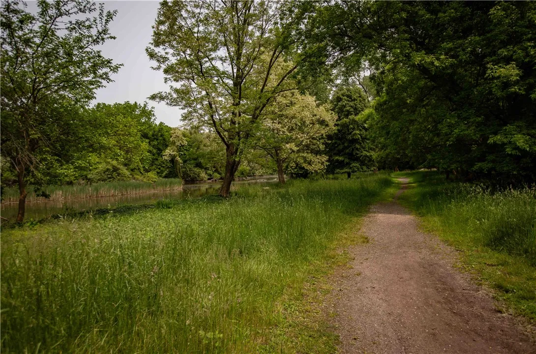 Pathway to Fairport Village.