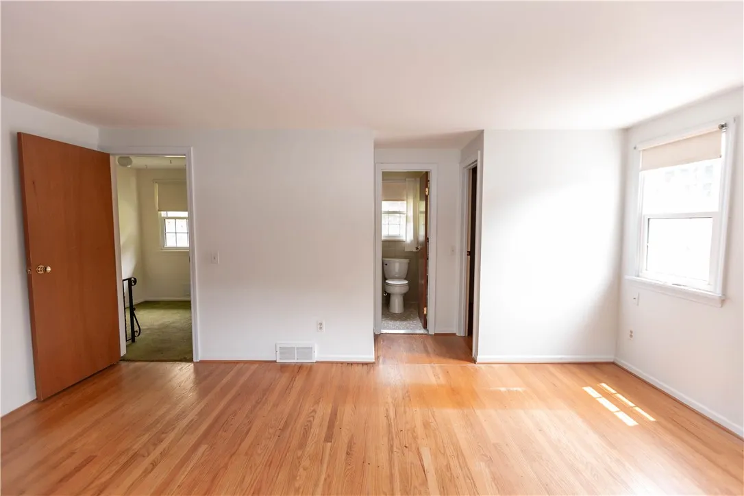 79 Old Post Road, Perinton, New York 14450, Perinton, New York 14450, 3 Bedrooms Bedrooms, 7 Rooms Rooms,1 BathroomBathrooms,Residential,Closed,79 Old Post Road, Perinton, New York 14450,R1612279