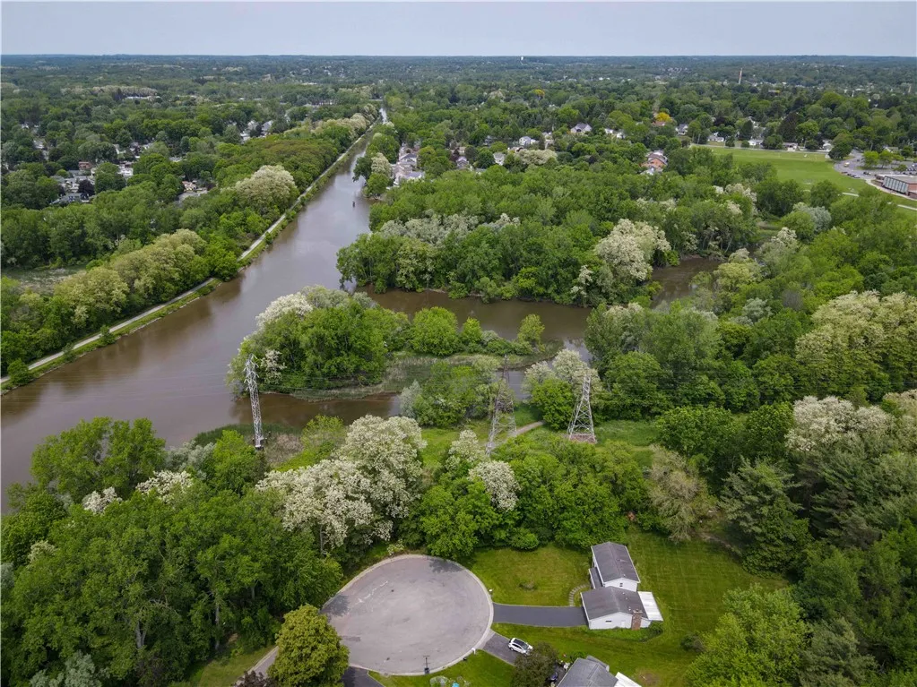 Canal: Directly across the street. Canal Access!