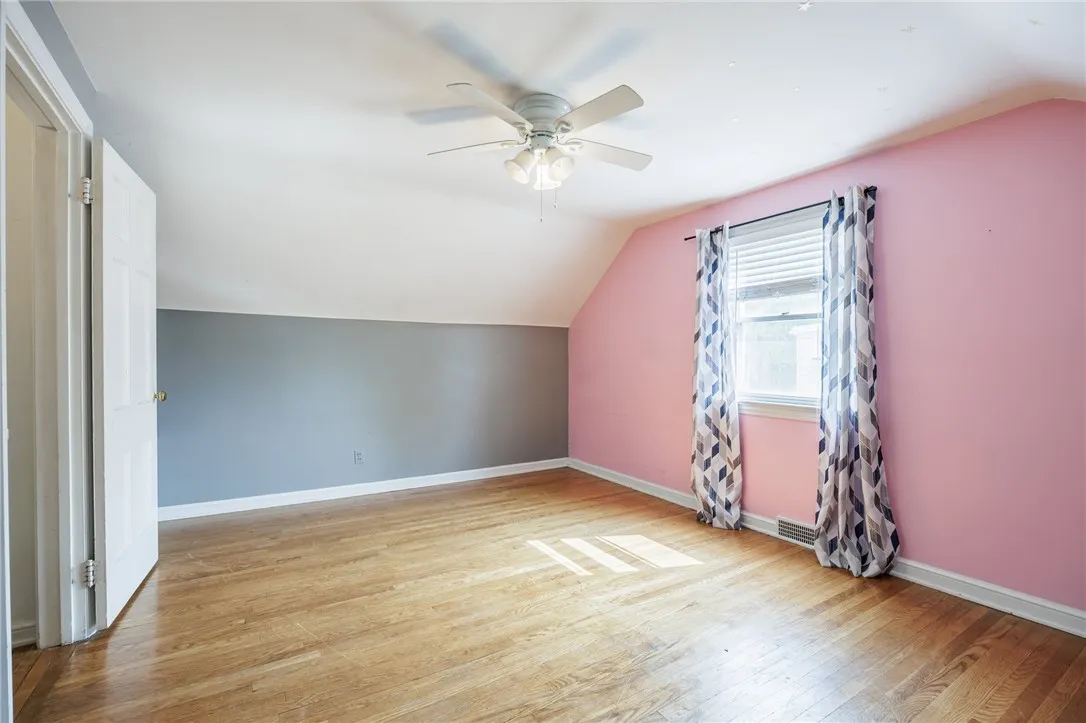 12 Queensboro Road, Irondequoit, New York 14609, Irondequoit, New York 14609, 2 Bedrooms Bedrooms, 6 Rooms Rooms,1 BathroomBathrooms,Residential,Closed,12 Queensboro Road, Irondequoit, New York 14609,R1611656