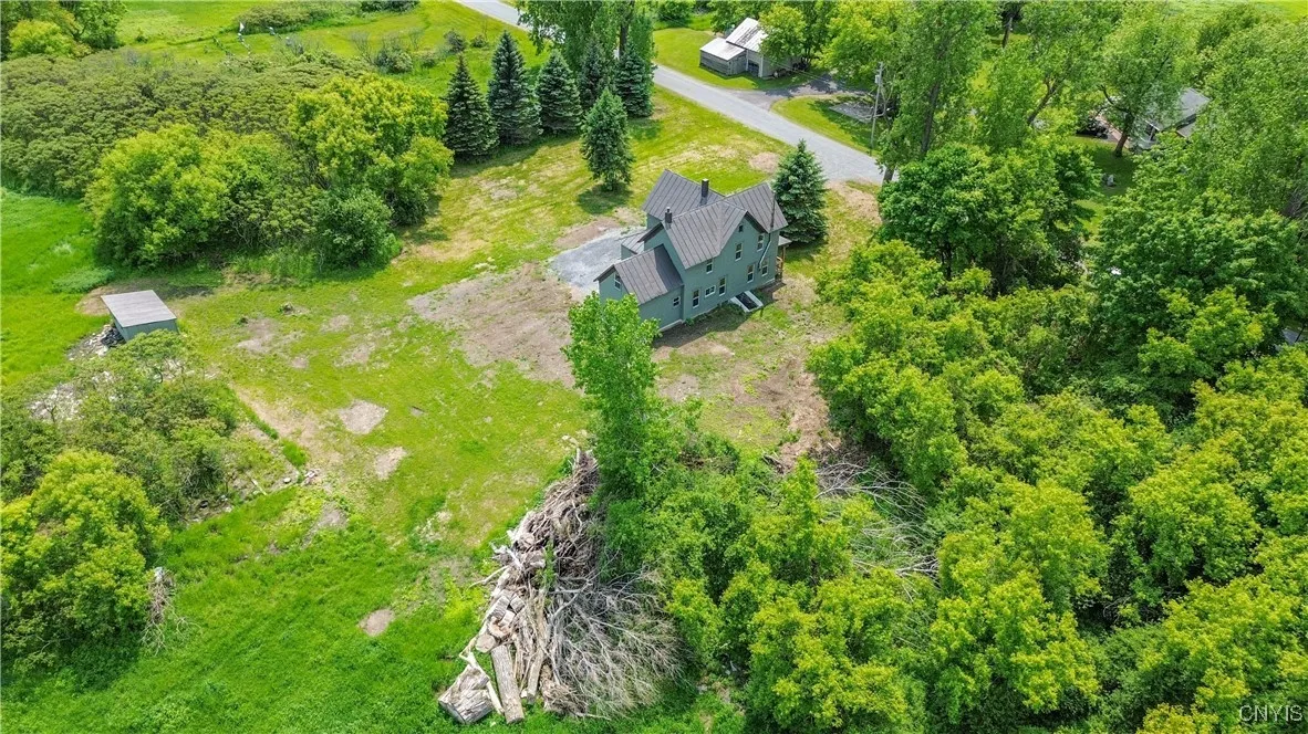 30228 Ashland Road, Lyme, New York 13693, Lyme, New York 13693, 4 Bedrooms Bedrooms, 10 Rooms Rooms,2 BathroomsBathrooms,Residential,Closed,30228 Ashland Road, Lyme, New York 13693,0,S1612385