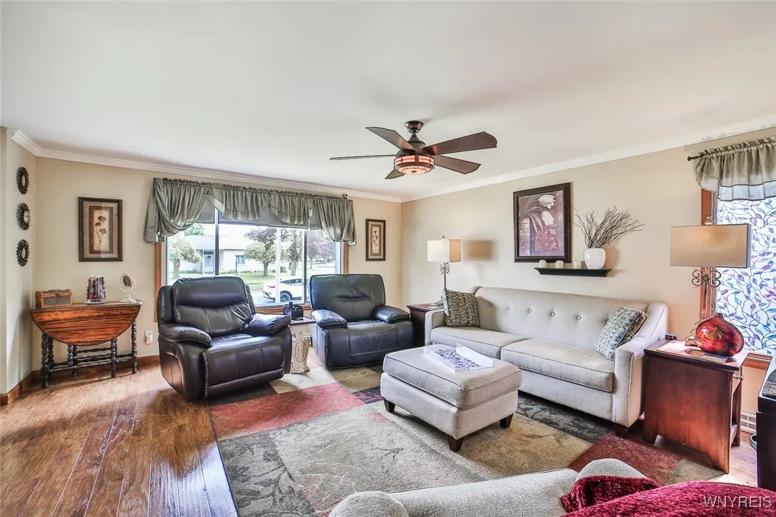 233 Saint Jude, West Seneca, New York 14224, West Seneca, New York 14224, 2 Bedrooms Bedrooms, 4 Rooms Rooms,1 BathroomBathrooms,Residential,Closed,233 Saint Jude, West Seneca, New York 14224,B1611111