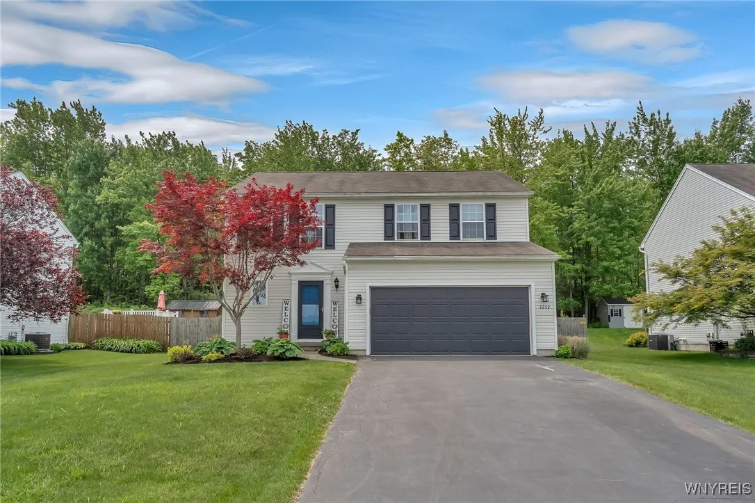 2202 Fox Chase Road, Hamburg, New York 14085, Hamburg, New York 14085, 3 Bedrooms Bedrooms, 9 Rooms Rooms,2 BathroomsBathrooms,Residential,For Sale,2202 Fox Chase Road, Hamburg, New York 14085,B1611688