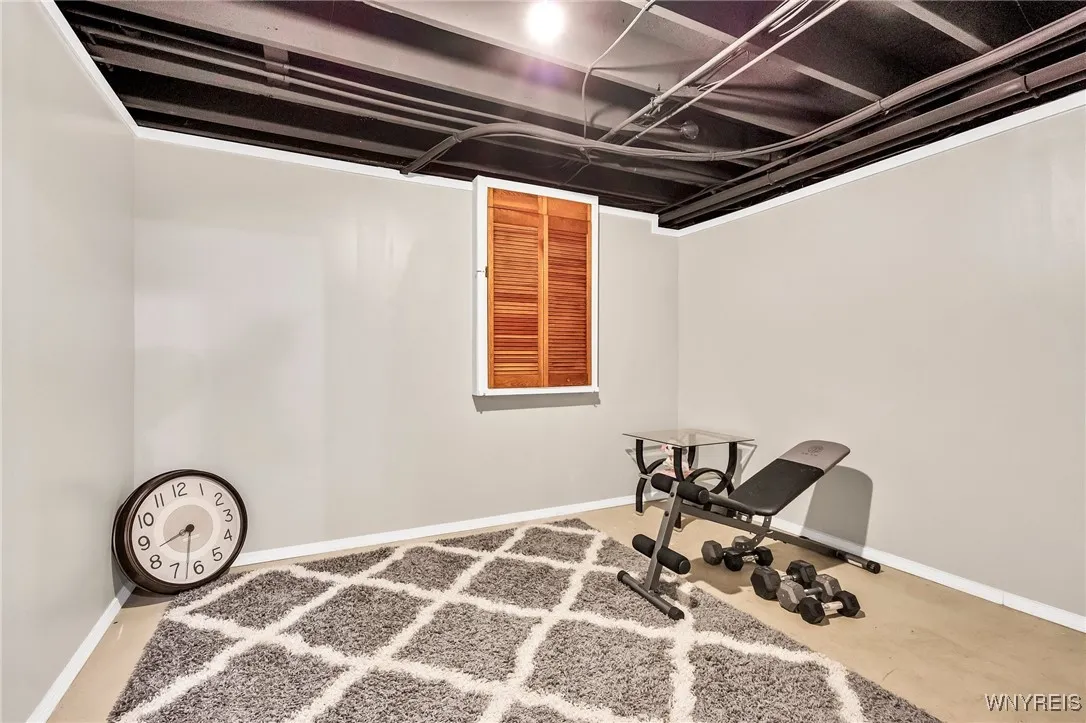 2nd Fin Bsmnt Room