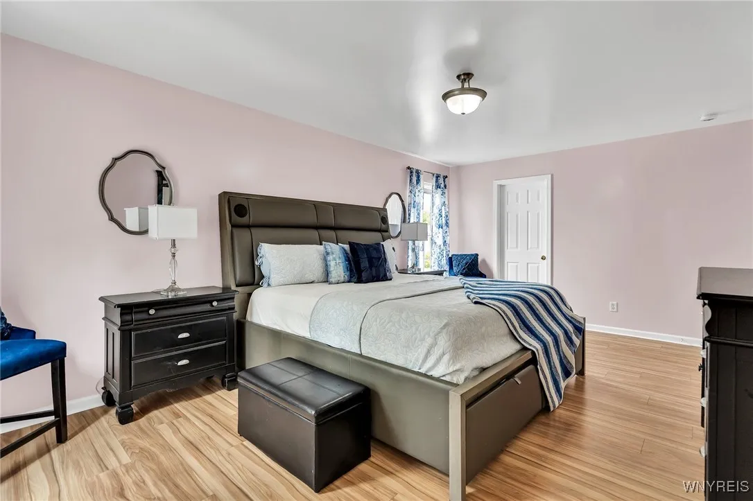 2202 Fox Chase Road, Hamburg, New York 14085, Hamburg, New York 14085, 3 Bedrooms Bedrooms, 9 Rooms Rooms,2 BathroomsBathrooms,Residential,For Sale,2202 Fox Chase Road, Hamburg, New York 14085,B1611688