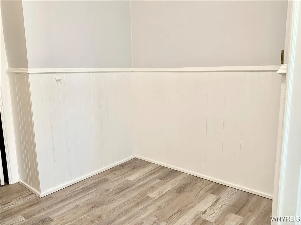 Eat in kitchen nook