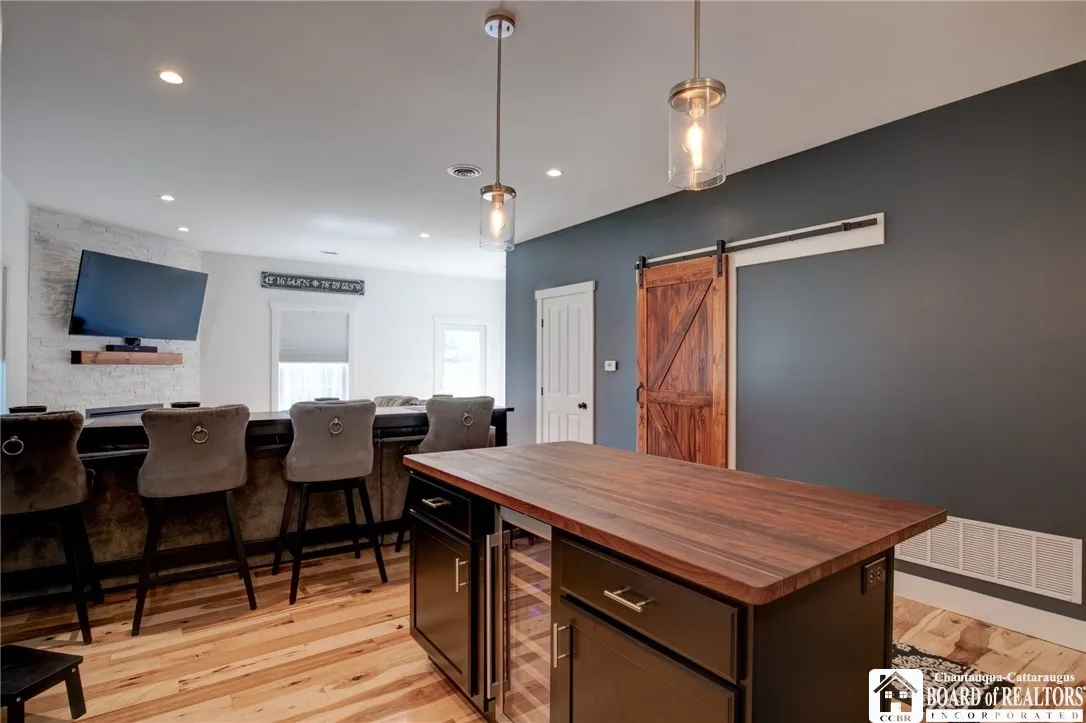 20 Glen Burn, Ellicottville, New York 14731, Ellicottville, New York 14731, 3 Bedrooms Bedrooms, 7 Rooms Rooms,2 BathroomsBathrooms,Residential,For Sale,20 Glen Burn, Ellicottville, New York 14731,0,R1612284