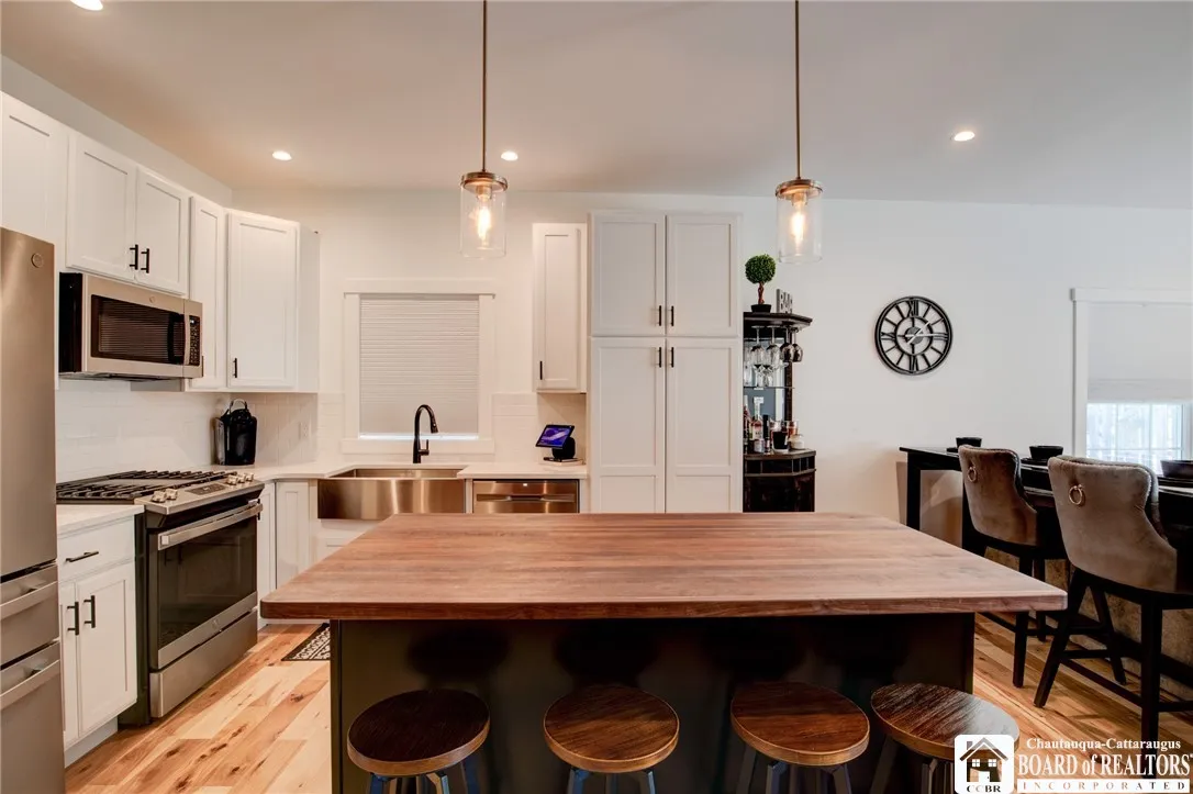 20 Glen Burn, Ellicottville, New York 14731, Ellicottville, New York 14731, 3 Bedrooms Bedrooms, 7 Rooms Rooms,2 BathroomsBathrooms,Residential,For Sale,20 Glen Burn, Ellicottville, New York 14731,0,R1612284