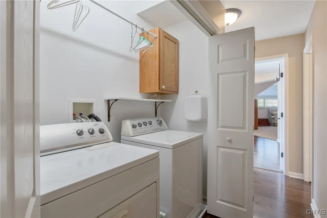 8835 Wedgefield Lane, Cicero, New York 13039, Cicero, New York 13039, 5 Bedrooms Bedrooms, 8 Rooms Rooms,4 BathroomsBathrooms,Residential,Closed,8835 Wedgefield Lane, Cicero, New York 13039,0,S1612548