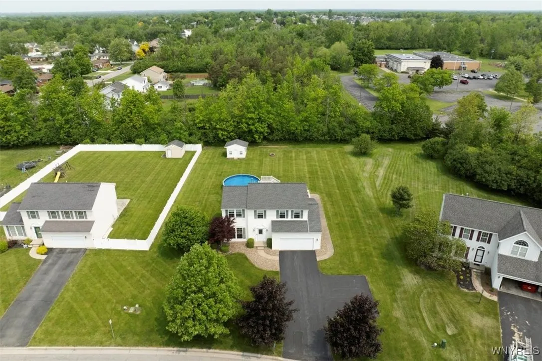 5 Cherokee Drive, Orchard Park, New York 14224, Orchard Park, New York 14224, 4 Bedrooms Bedrooms, 8 Rooms Rooms,2 BathroomsBathrooms,Residential,Closed,5 Cherokee Drive, Orchard Park, New York 14224,B1612587