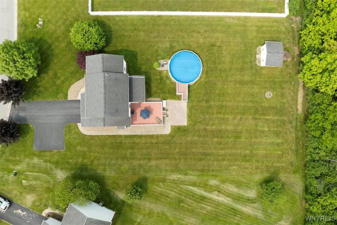 5 Cherokee Drive, Orchard Park, New York 14224, Orchard Park, New York 14224, 4 Bedrooms Bedrooms, 8 Rooms Rooms,2 BathroomsBathrooms,Residential,Closed,5 Cherokee Drive, Orchard Park, New York 14224,B1612587