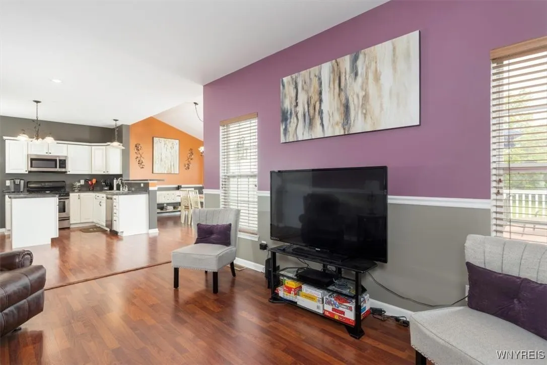 5 Cherokee Drive, Orchard Park, New York 14224, Orchard Park, New York 14224, 4 Bedrooms Bedrooms, 8 Rooms Rooms,2 BathroomsBathrooms,Residential,Closed,5 Cherokee Drive, Orchard Park, New York 14224,B1612587