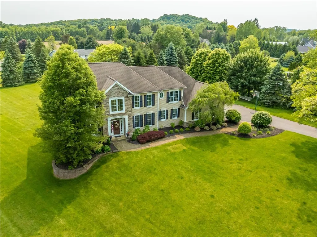 1.3 lush acres
