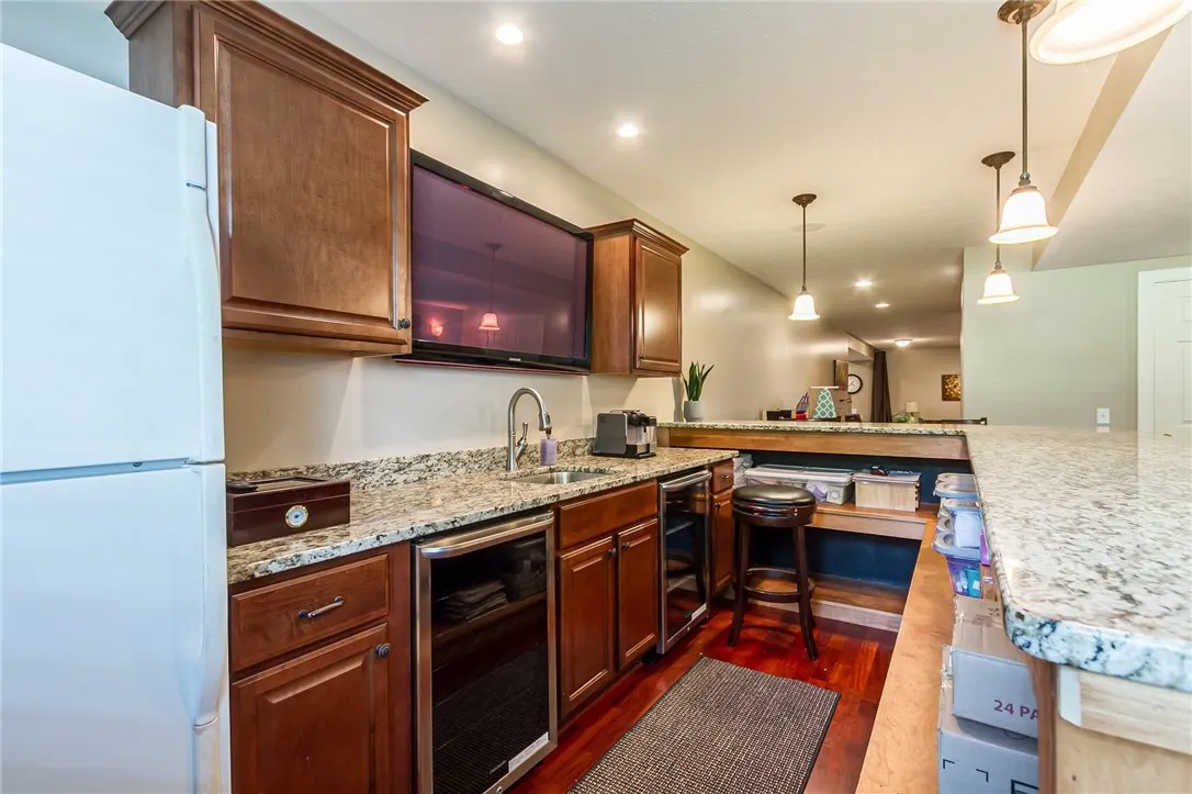 6305 Candlelight Run, Victor, New York 14564, Victor, New York 14564, 4 Bedrooms Bedrooms, 10 Rooms Rooms,3 BathroomsBathrooms,Residential,Closed,6305 Candlelight Run, Victor, New York 14564,R1609910