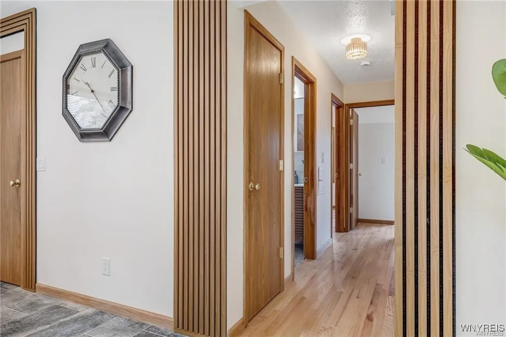 4965 Roseview Avenue, Hamburg, New York 14219, Hamburg, New York 14219, 3 Bedrooms Bedrooms, 8 Rooms Rooms,2 BathroomsBathrooms,Residential,Closed,4965 Roseview Avenue, Hamburg, New York 14219,B1612619