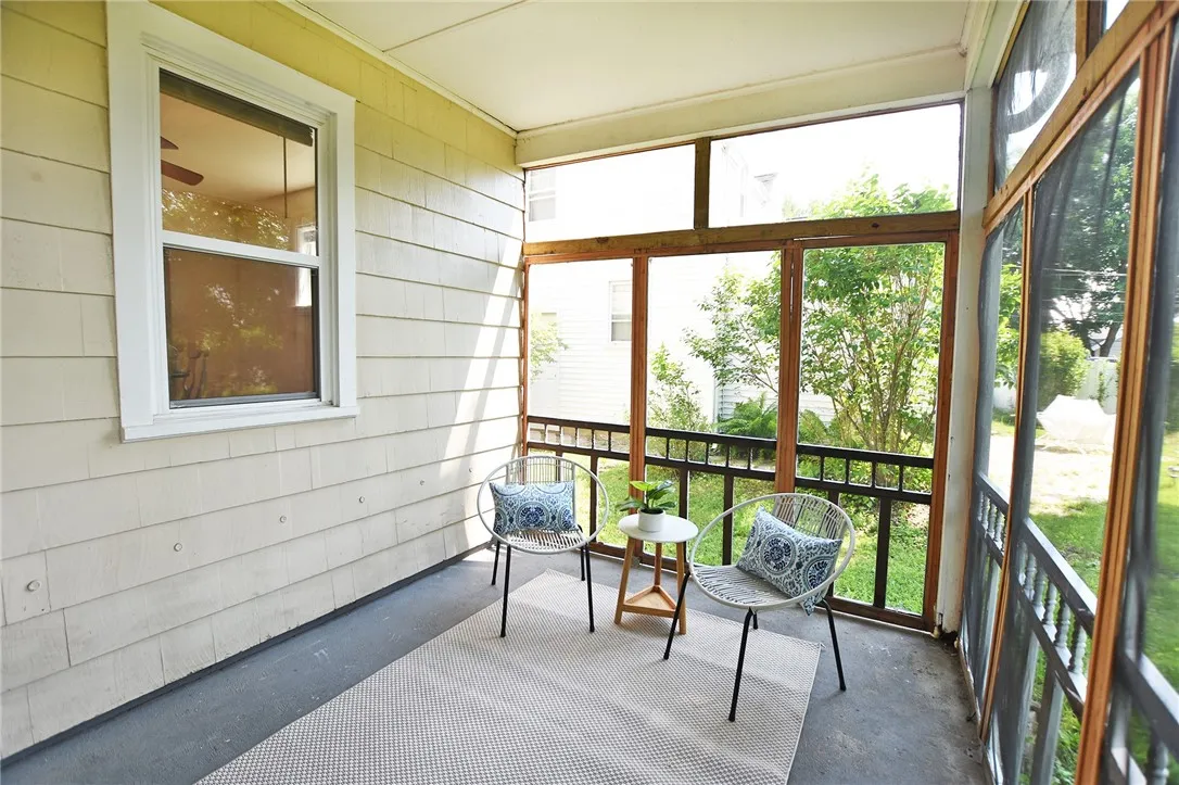 283 Cobb Terrace, Brighton, New York 14620, Brighton, New York 14620, 3 Bedrooms Bedrooms, 6 Rooms Rooms,1 BathroomBathrooms,Residential,Closed,283 Cobb Terrace, Brighton, New York 14620,R1612536