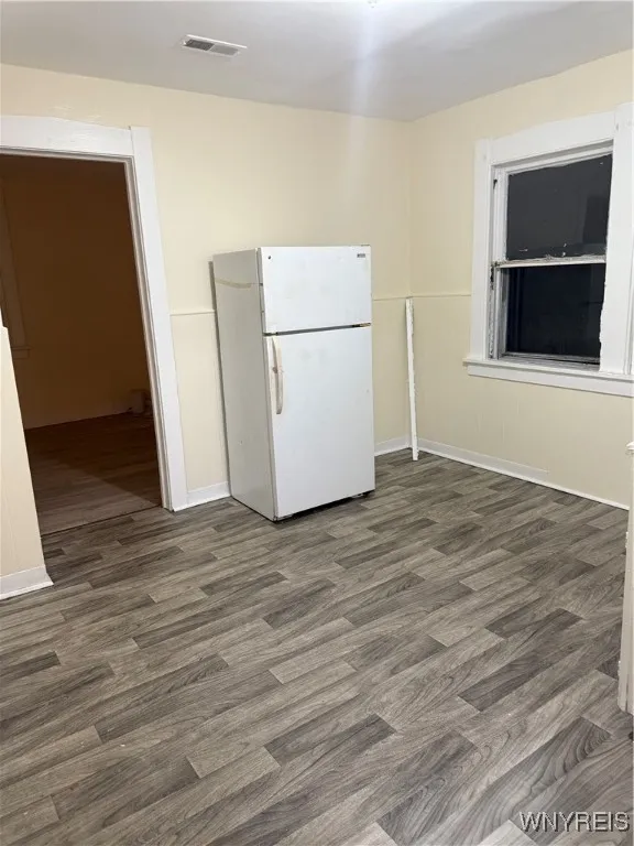 24 Martha Avenue, Buffalo, New York 14215, Buffalo, New York 14215, 2 Bedrooms Bedrooms, 5 Rooms Rooms,1 BathroomBathrooms,Residential Lease,Closed,24 Martha Avenue, Buffalo, New York 14215,B1609152