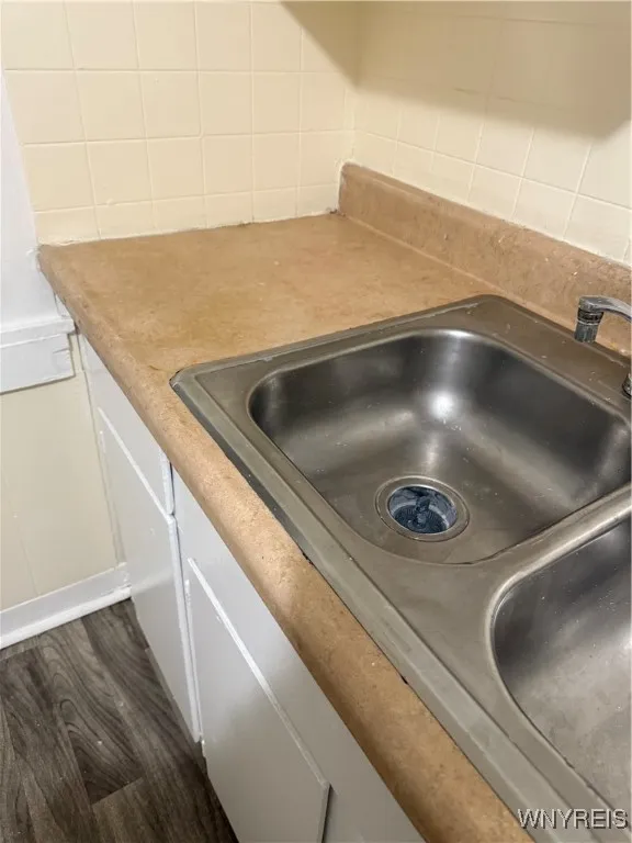 24 Martha Avenue, Buffalo, New York 14215, Buffalo, New York 14215, 2 Bedrooms Bedrooms, 5 Rooms Rooms,1 BathroomBathrooms,Residential Lease,Closed,24 Martha Avenue, Buffalo, New York 14215,B1609152
