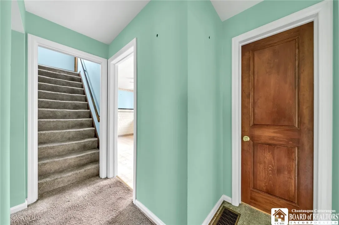 175 Cleveland Drive, Tonawanda-town, New York 1422, Tonawanda, New York 14223, 4 Bedrooms Bedrooms, 6 Rooms Rooms,1 BathroomBathrooms,Residential,Closed,175 Cleveland Drive, Tonawanda-town, New York 1422,0,R1612355