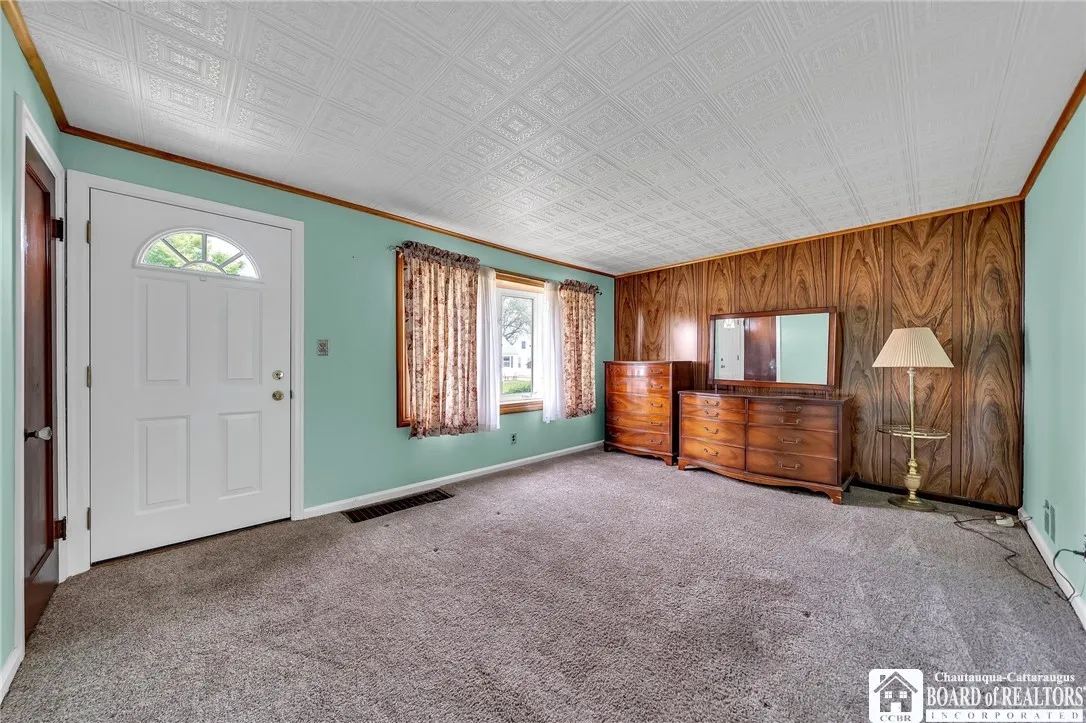 175 Cleveland Drive, Tonawanda-town, New York 1422, Tonawanda, New York 14223, 4 Bedrooms Bedrooms, 6 Rooms Rooms,1 BathroomBathrooms,Residential,Closed,175 Cleveland Drive, Tonawanda-town, New York 1422,0,R1612355