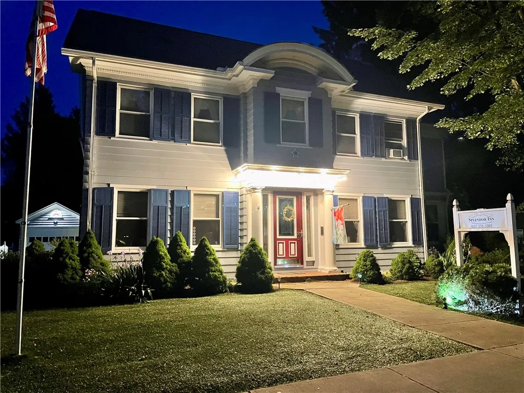 75 South Broad Street, Norwich-city, New York 1381, Norwich, New York 13815, 7 Bedrooms Bedrooms, 22 Rooms Rooms,5 BathroomsBathrooms,Residential,Closed,75 South Broad Street, Norwich-city, New York 1381,0,R1612023